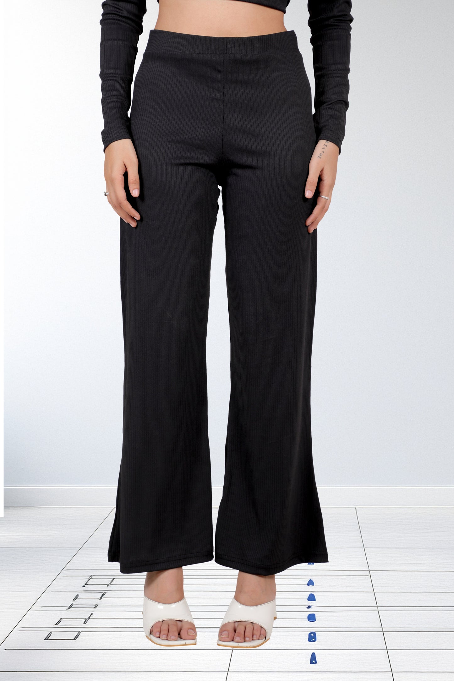 Black Ribbed Lounge Pants – Ultra-Comfortable Relaxed Fit